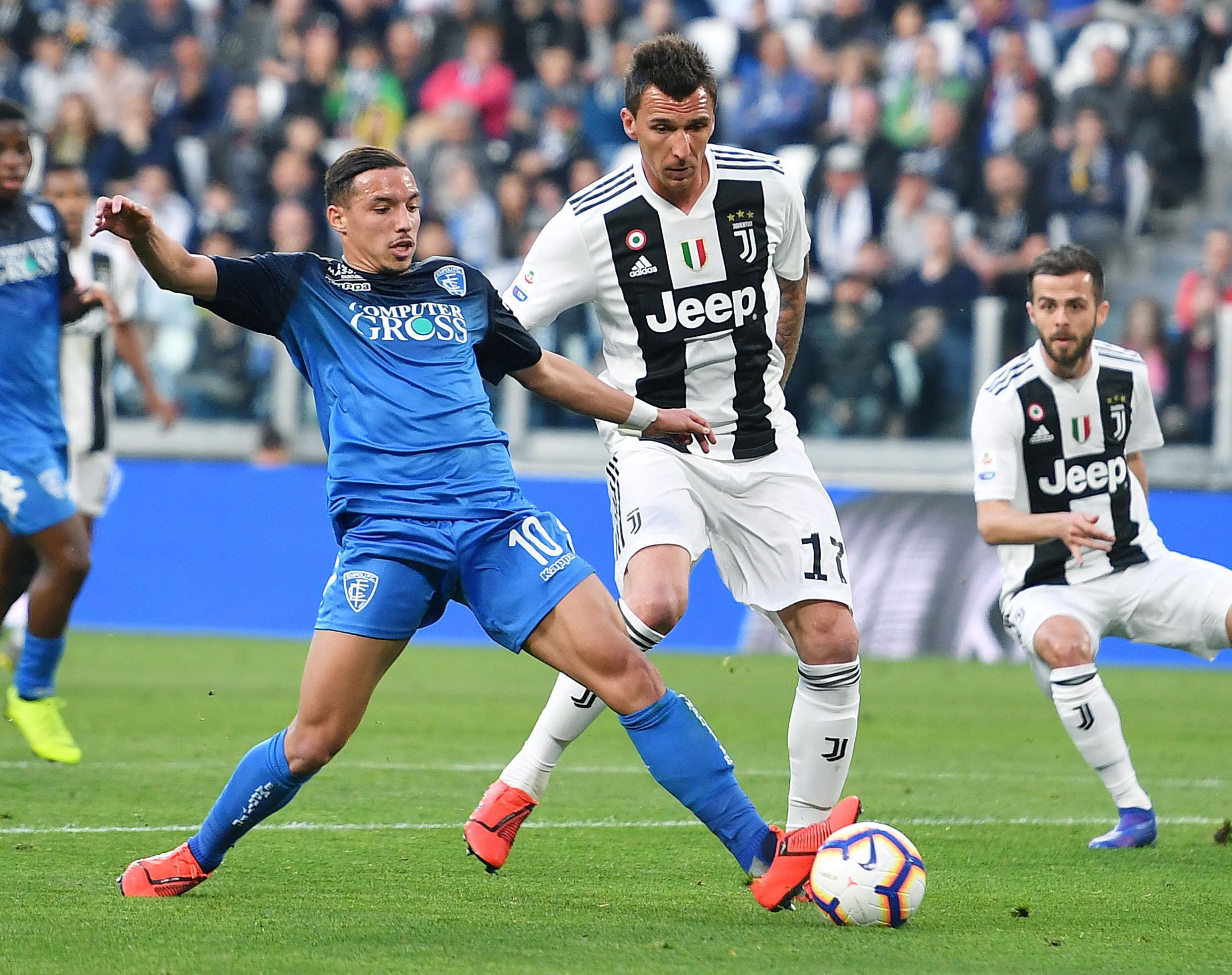 哈兰德成为自盖德-穆勒以来，国家队前48场至少打进55球首人（哈兰德创纪录，成自盖德-穆勒后国家队前48场至少55球首人）