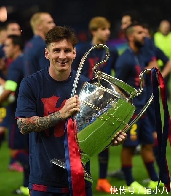 埃默松：我并不怀念在米兰的日子；那儿的人聊我比聊C罗还多（埃默松直言不恋米兰：在那里谈论我的人比谈C罗的还多）