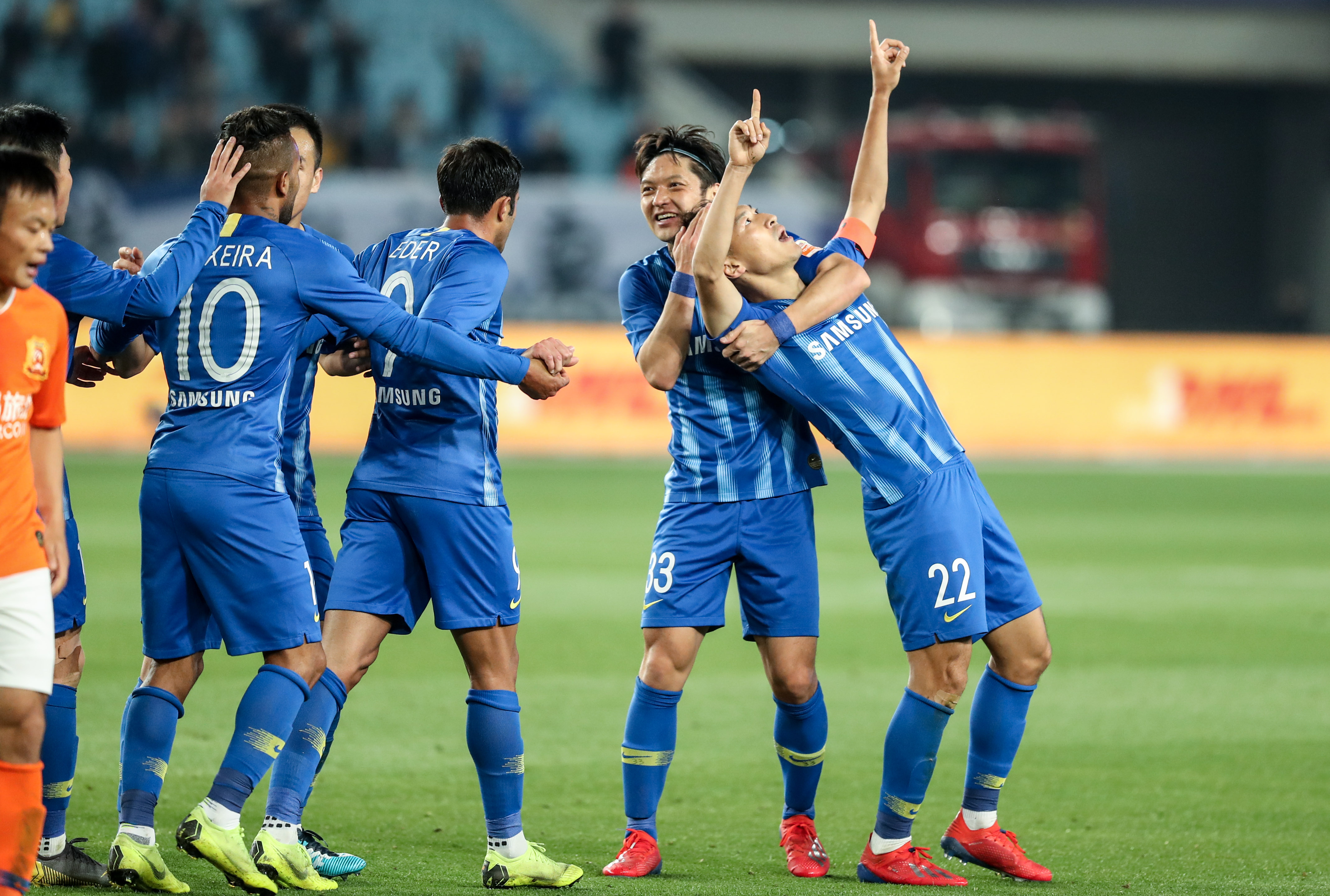 迪洛伦佐谈3场不胜0进球：我们缺上赛季让我们与众不同的精神（迪洛伦佐：三场不胜零进球，少了上赛季那股让球队与众不同的精神）