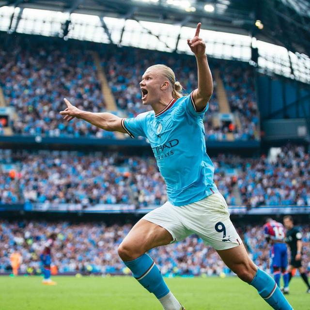 踢球者：拜仁计划1月再谈格纳布里和格雷茨卡续约（踢球者：拜仁拟于一月重启与格纳布里、格雷茨卡的续约谈判）