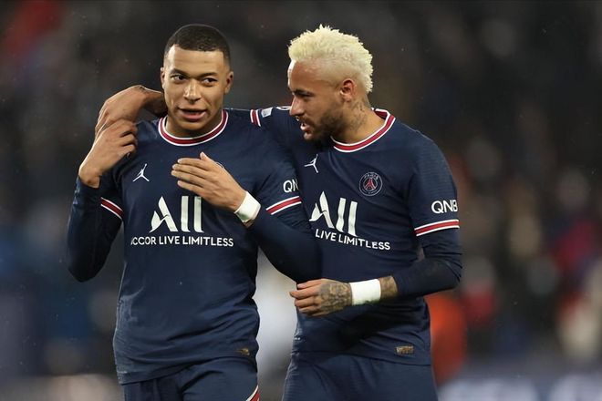 德天空：莱比锡新星韦德拉奥果预计将因伤缺阵5到7周（德媒：莱比锡新星韦德拉奥果因伤预计缺席5至7周）