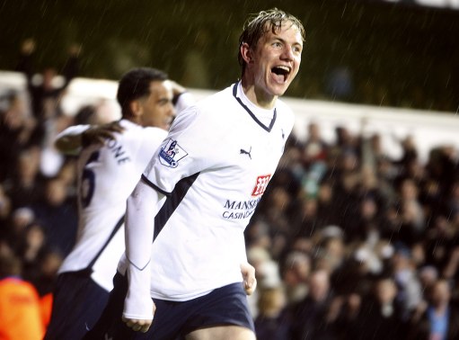 弗里克执教的巴萨上赛季与本赛季前16场数据对比（弗里克执掌巴萨：上季与本季前16场数据对照）