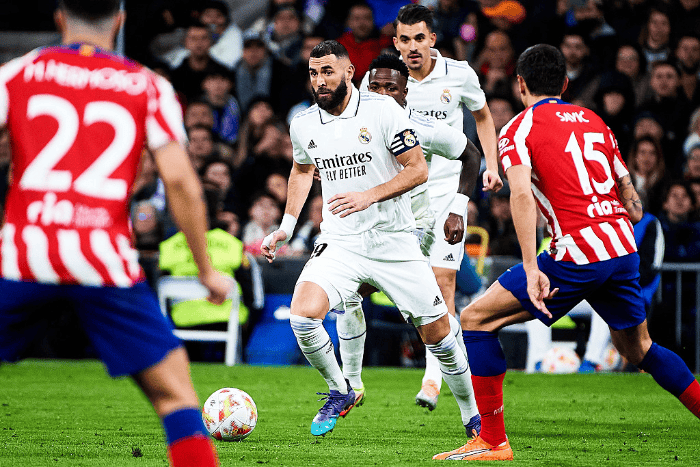 库里发布圣诞庆祝短片，穿的还是UA鞋（库里晒圣诞庆祝视频，脚上仍是UA战靴）